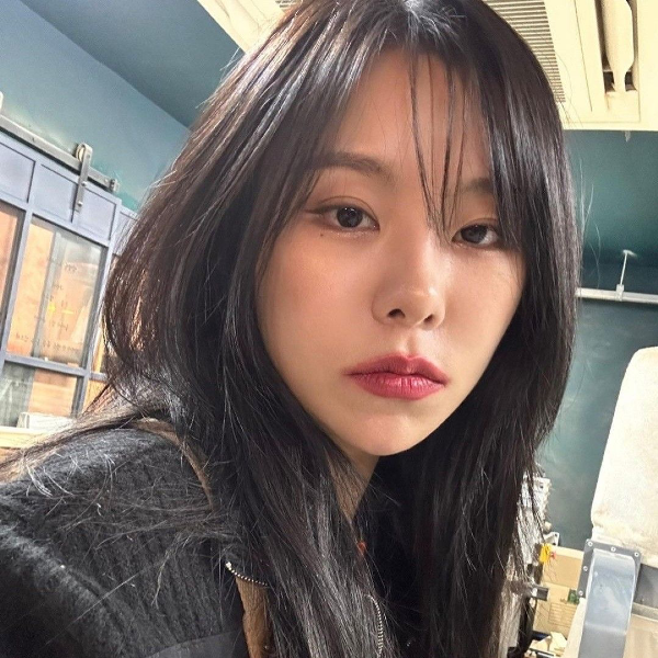 Larawan sa gallery ni Wheein