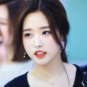 Olivia Hye gallery image