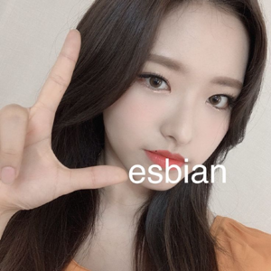 Olivia Hye gallery image