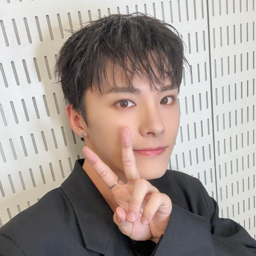 Kawanishi Takumi gallery image