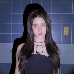 Sullyoon gallery image