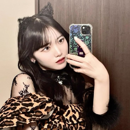 Nagisa Manabe gallery image