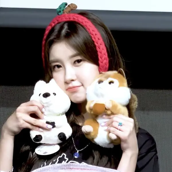 Dayeon gallery image