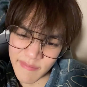 Kim Gyuvin gallery image