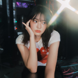 Siyeon gallery image