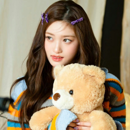 Leeseo gallery image