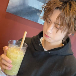 Jiseok gallery image