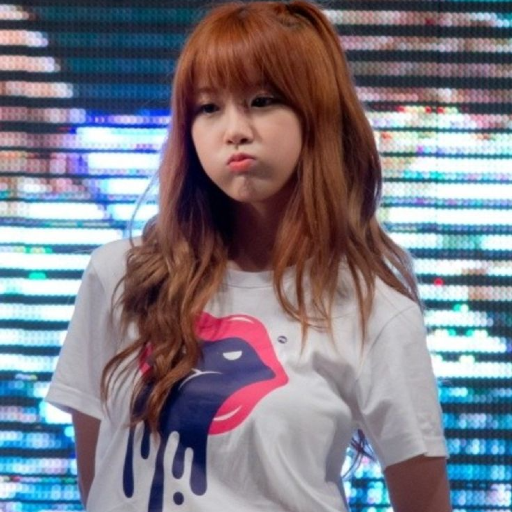 Hyunyoung gallery image