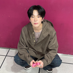 Hyunsoo gallery image