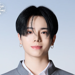 Lee Wonwoo gallery image