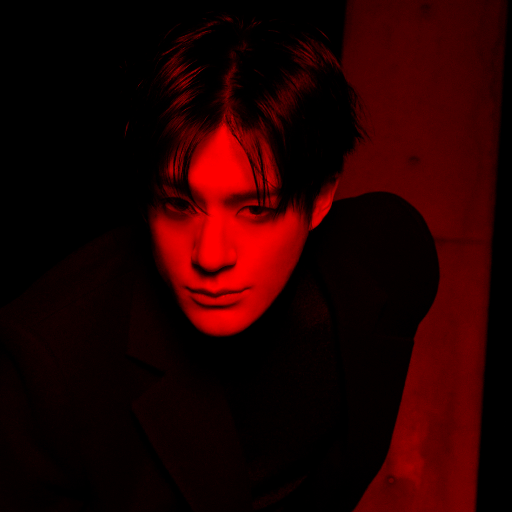 Jeno gallery image