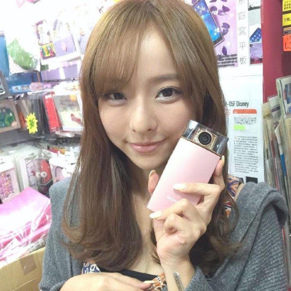Gambar galeri Vivi