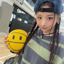 Chloe Young gallery image