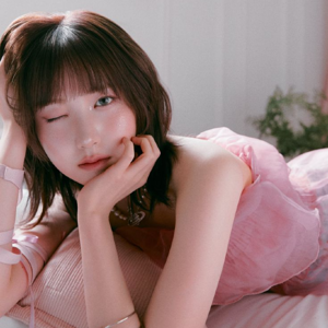 Hitomi gallery image