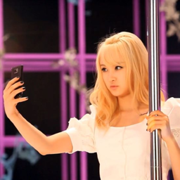 Noh Yiyoung gallery image