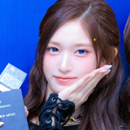 Leeseo gallery image