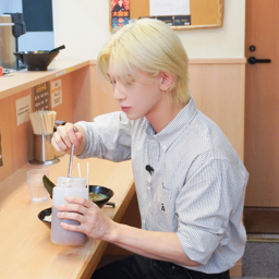 Yeosang gallery image