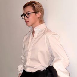 Jimin gallery image