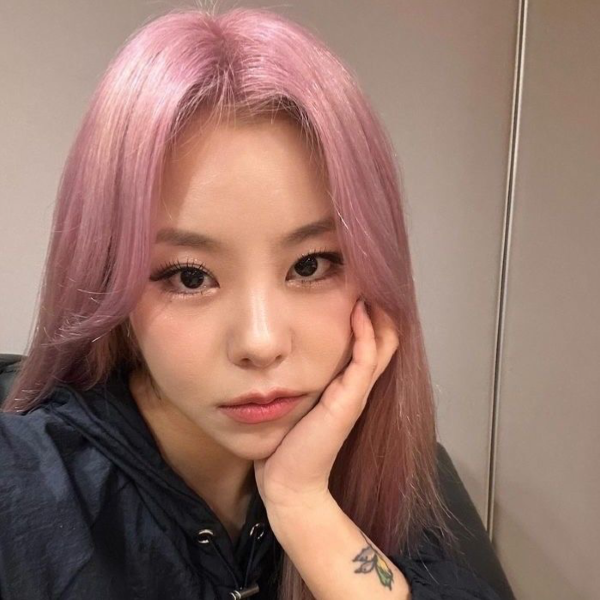 Larawan sa gallery ni Wheein