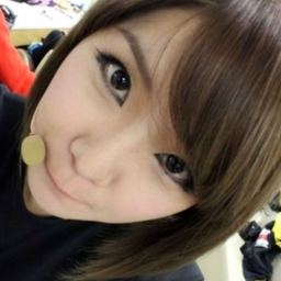 Hyunyoung gallery image