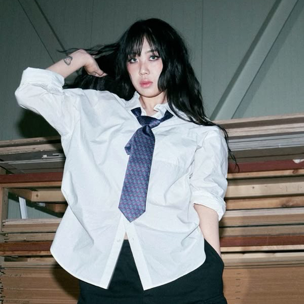 Lee Young-ji  gallery image