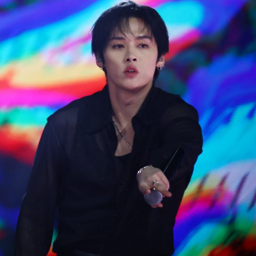 Lee Know gallery image