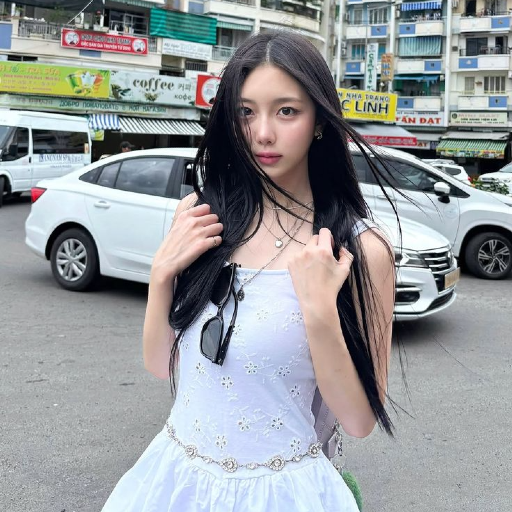 YunSeo gallery image