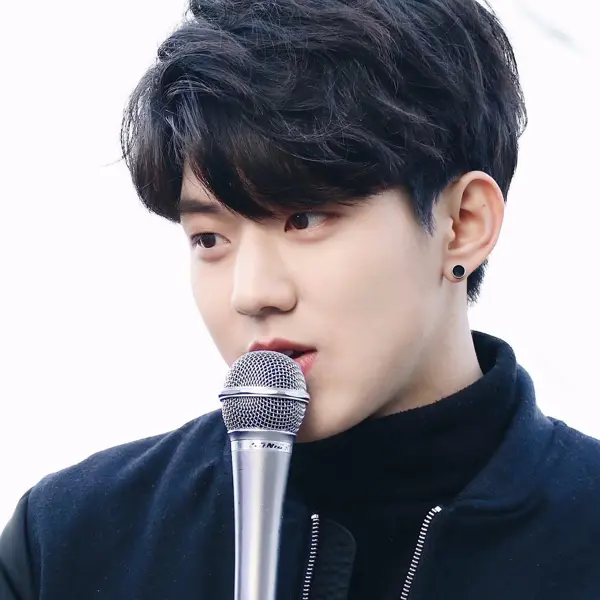 Dowoon gallery image