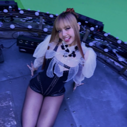 Lalisa gallery image