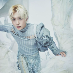 Seungkwan gallery image