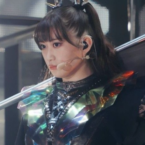 MOMOMETAL gallery image