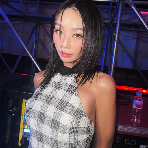 Imagem da galeria de Hyolyn