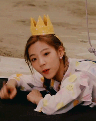 Yeoreum gif