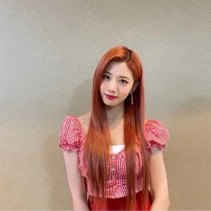 Yuju gallery image