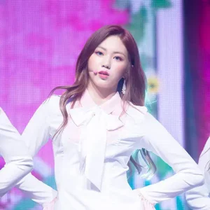 EunBin gallery image