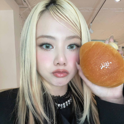 Hinata gallery image
