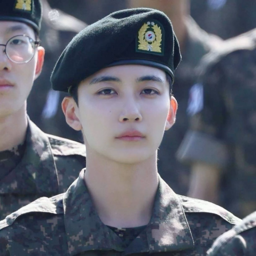 Jeonghan gallery image