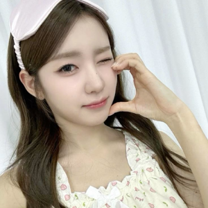 Wooyeon gallery image