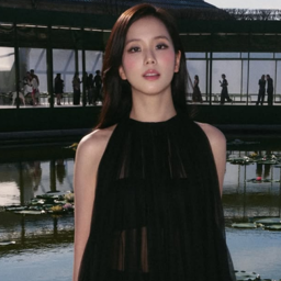 Jisoo gallery image