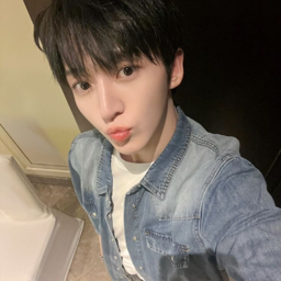 Donghyeon gallery image