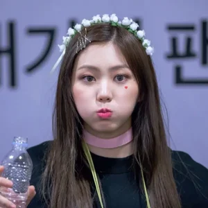 EunBin gallery image