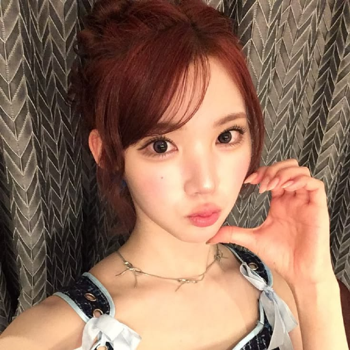 Jiwoo gallery image