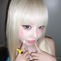 Hinata gallery image