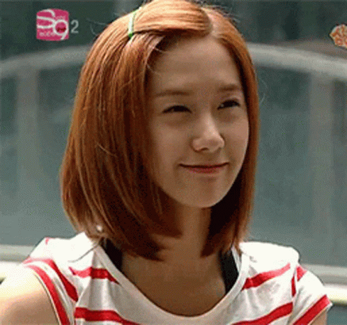 Yoona gif