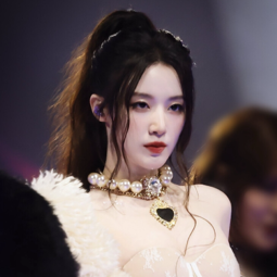 Shuhua gallery image