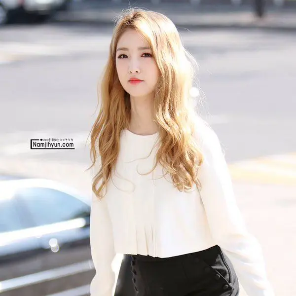 Imagem da galeria de Jihyun