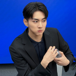 Jungwon gallery image