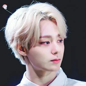 Hwanwoong gallery image