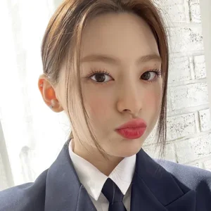 Seeun gallery image