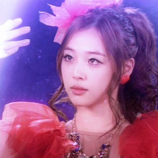 Sulli gallery image